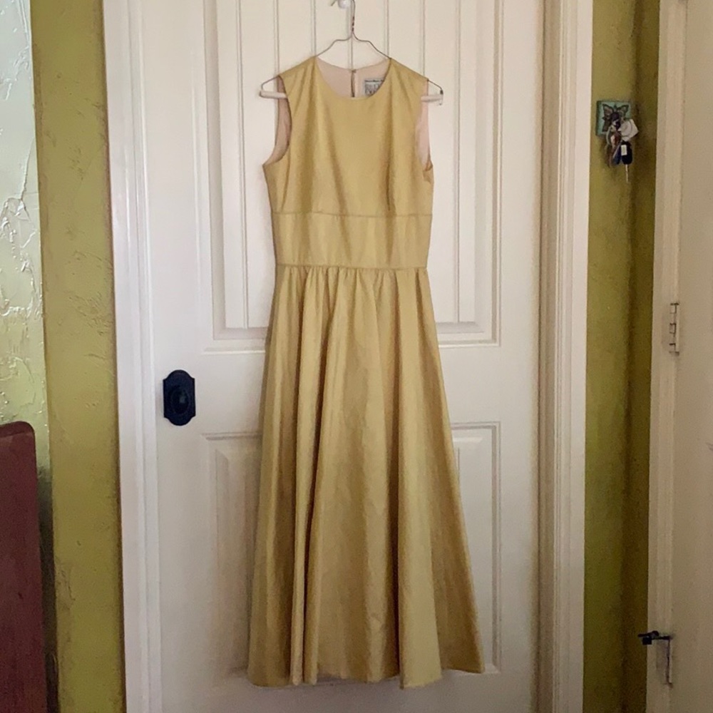 Elegant dress